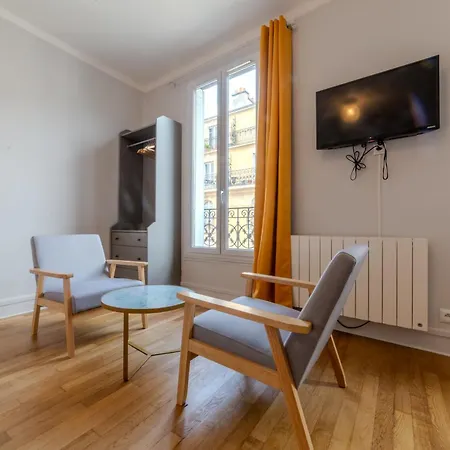 Majestic Apartment